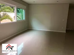 Casa com 3 Quartos para alugar, 375m² no Jardim Siriema, Atibaia - Foto 20