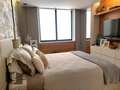 Apartamento com 4 Quartos para alugar, 177m² no Barra da Tijuca, Rio de Janeiro - Foto 25