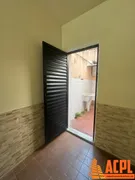 Casa de Vila com 2 Quartos para alugar, 80m² no Cascadura, Rio de Janeiro - Foto 4