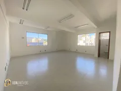 Conjunto Comercial / Sala para alugar, 50m² no Centro, Blumenau - Foto 3