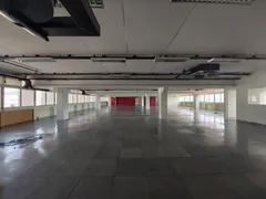 Conjunto Comercial / Sala para alugar, 1083m² no Chacara do Solar I, Santana de Parnaíba - Foto 1