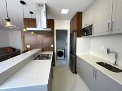 Apartamento com 3 Quartos para alugar, 120m² no Centro, Balneário Camboriú - Foto 9