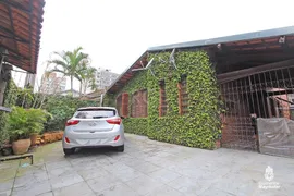 Casa com 3 Quartos à venda, 381m² no Tristeza, Porto Alegre - Foto 1