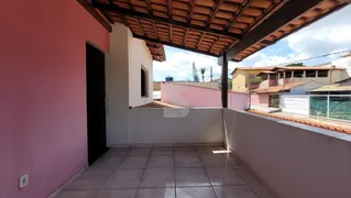 Casa com 3 Quartos à venda, 180m² no Alvorada, Contagem - Foto 27