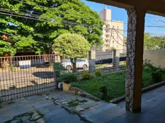 Casa com 5 Quartos à venda, 240m² no Jardim do Trevo, Campinas - Foto 2