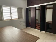 Casa para alugar, 224m² no Vila Aeroporto, São José do Rio Preto - Foto 8