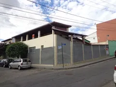 Casa com 3 Quartos à venda, 152m² no Caiçaras, Belo Horizonte - Foto 25