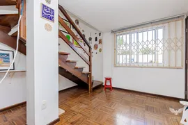 Sobrado com 3 Quartos à venda, 130m² no Orleans, Curitiba - Foto 7