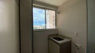 Apartamento com 3 Quartos para alugar, 80m² no Santa Mônica, Uberlândia - Foto 10