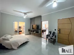 Casa com 3 Quartos à venda, 180m² no Centro, Bady Bassitt - Foto 1