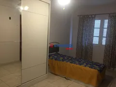 Casa com 3 Quartos para alugar, 189m² no Jardim Pinheiros, São Paulo - Foto 12