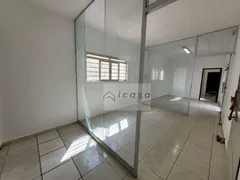 Casa com 4 Quartos para alugar, 159m² no Vila Resende, Caçapava - Foto 2