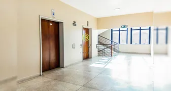 Conjunto Comercial / Sala para alugar, 36m² no Centro, Curitiba - Foto 17