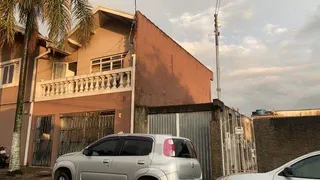 Casa com 3 Quartos à venda, 220m² no Vila Mota, Bragança Paulista - Foto 1