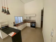 Casa com 3 Quartos à venda, 160m² no Cidade Jardim, Uberlândia - Foto 5