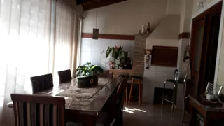 Casa com 4 Quartos à venda, 150m² no Hípica, Porto Alegre - Foto 1
