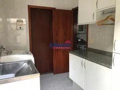 Casa com 3 Quartos à venda, 276m² no Vila Zezé, Jacareí - Foto 13