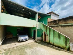 Casa com 5 Quartos à venda, 250m² no Praia, Contagem - Foto 2