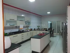 Casa com 3 Quartos à venda, 320m² no Centro, Fronteira - Foto 8