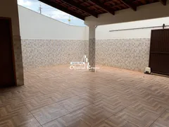 Casa com 4 Quartos à venda, 120m² no Residencial Flamboyant, Anápolis - Foto 2