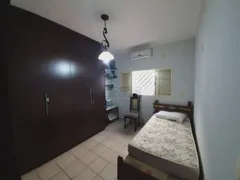 Casa com 3 Quartos para alugar, 223m² no Vila Ana Maria, Ribeirão Preto - Foto 6