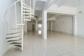 Loja / Salão / Ponto Comercial para alugar, 300m² no Petrópolis, Porto Alegre - Foto 17
