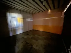 Galpão / Depósito / Armazém com 8 Quartos para alugar, 250m² no Patronato, São Gonçalo - Foto 12