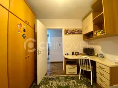 Sobrado com 3 Quartos à venda, 200m² no Santa Fé, Porto Alegre - Foto 29