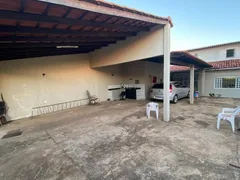 Casa com 5 Quartos à venda, 275m² no Setor Leste, Brasília - Foto 2