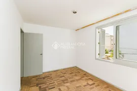 Apartamento com 2 Quartos para alugar, 56m² no São Sebastião, Porto Alegre - Foto 14
