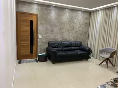 Casa com 4 Quartos à venda, 170m² no Europa, Contagem - Foto 2