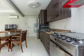 Apartamento com 3 Quartos para alugar, 114m² no Central Parque, Porto Alegre - Foto 8