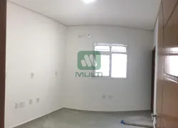 Casa com 1 Quarto para alugar, 110m² no Centro, Uberlândia - Foto 13