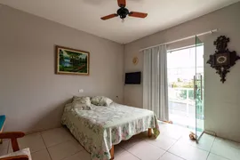 Casa com 3 Quartos à venda, 310m² no Jardim Sumaré, Londrina - Foto 7