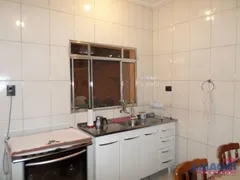 Casa com 3 Quartos à venda, 234m² no Jardim Pitoresco, Jacareí - Foto 3