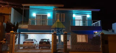 Casa com 3 Quartos à venda, 200m² no Municipios, Balneário Camboriú - Foto 2