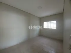 Casa Comercial para alugar, 90m² no Tabajaras, Uberlândia - Foto 8