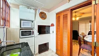 Casa com 3 Quartos à venda, 135m² no Guarujá, Porto Alegre - Foto 11