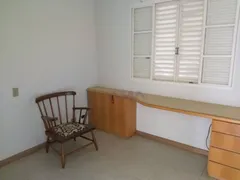Casa de Condomínio com 3 Quartos à venda, 450m² no Granja Viana, Carapicuíba - Foto 24
