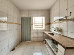 Casa com 2 Quartos para alugar, 100m² no Jardim Castelo Branco, Ribeirão Preto - Foto 10