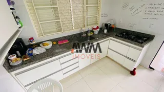 Casa com 3 Quartos à venda, 232m² no Jardim América, Goiânia - Foto 14