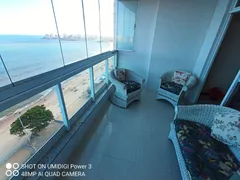 Apartamento com 3 Quartos para alugar, 112m² no Praia do Morro, Guarapari - Foto 2