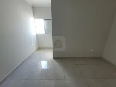 Casa com 2 Quartos para alugar, 66m² no Nova Uberlandia, Uberlândia - Foto 15