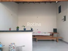 Casa com 3 Quartos à venda, 220m² no Santa Mônica, Uberlândia - Foto 20