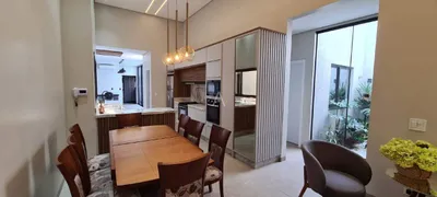 Casa com 3 Quartos à venda, 168m² no Jardim Gisela, Toledo - Foto 3