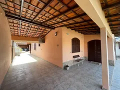 Casa com 4 Quartos à venda, 150m² no Vila Capri, Araruama - Foto 10