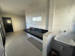 Apartamento com 3 Quartos à venda, 67m² no Umuarama, Uberlândia - Foto 4