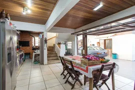 Casa com 4 Quartos à venda, 231m² no Cavalhada, Porto Alegre - Foto 34