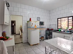 Casa com 3 Quartos à venda, 360m² no Copacabana, Belo Horizonte - Foto 8