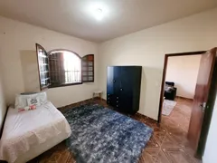 Casa com 3 Quartos à venda, 168m² no Parque Turistas, Contagem - Foto 4